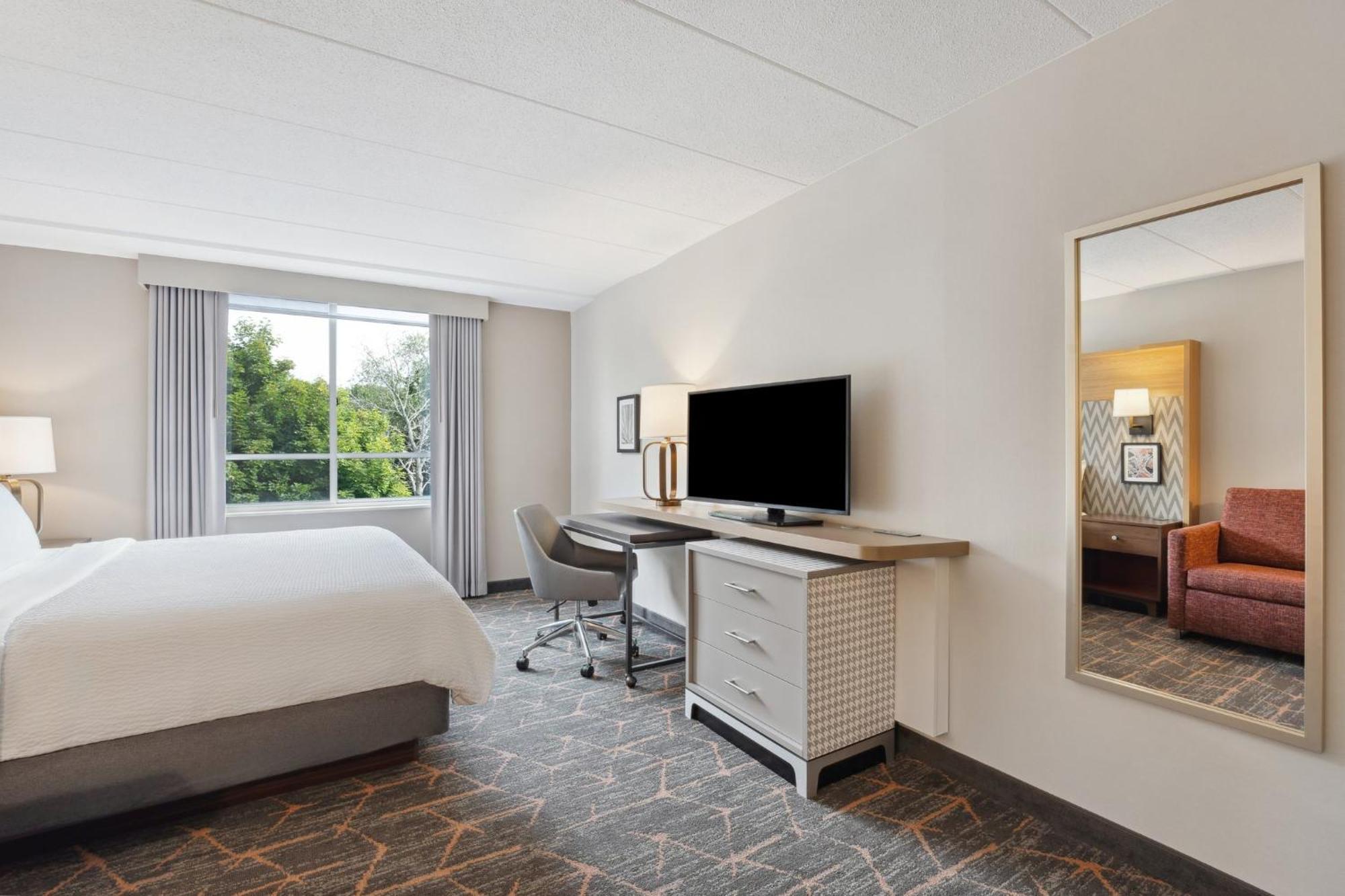 Holiday Inn Portsmouth By Ihg Exterior foto